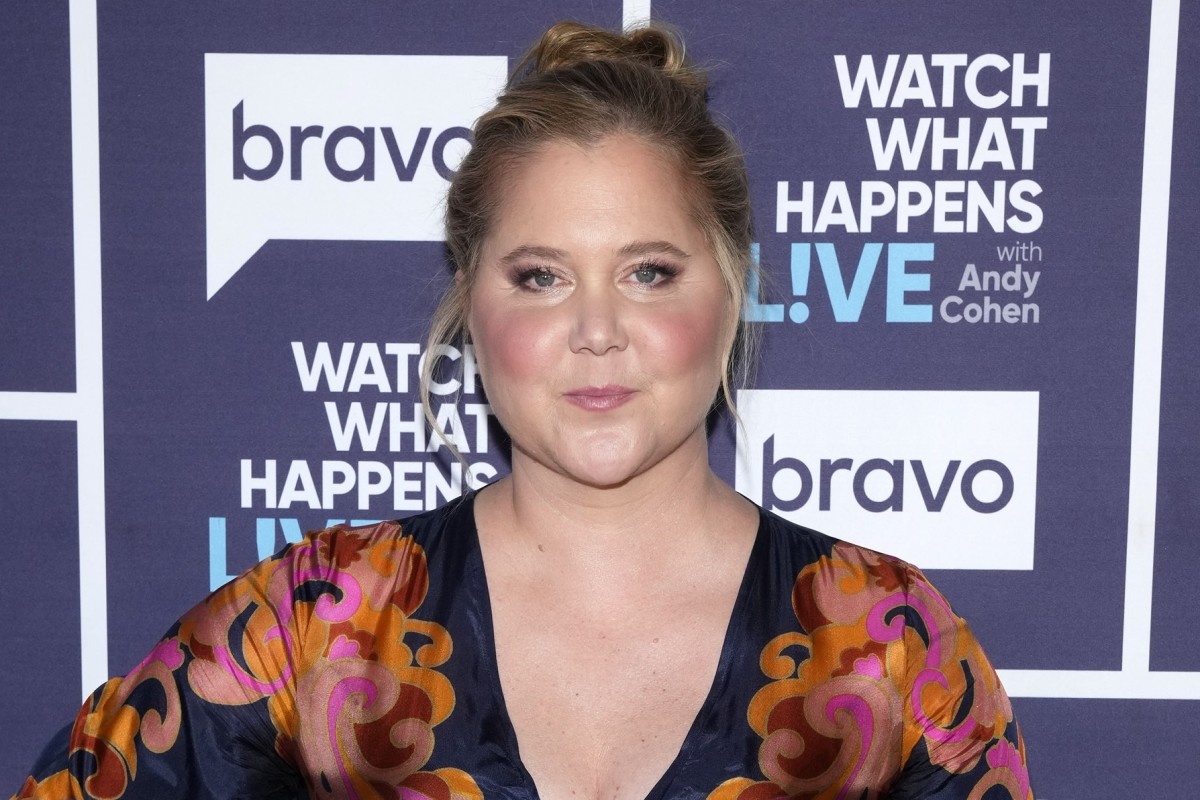 Amy Schumer Addresses Why She Appears ‘puffier Pointing To Recent Health Diagnosis The Ubj 