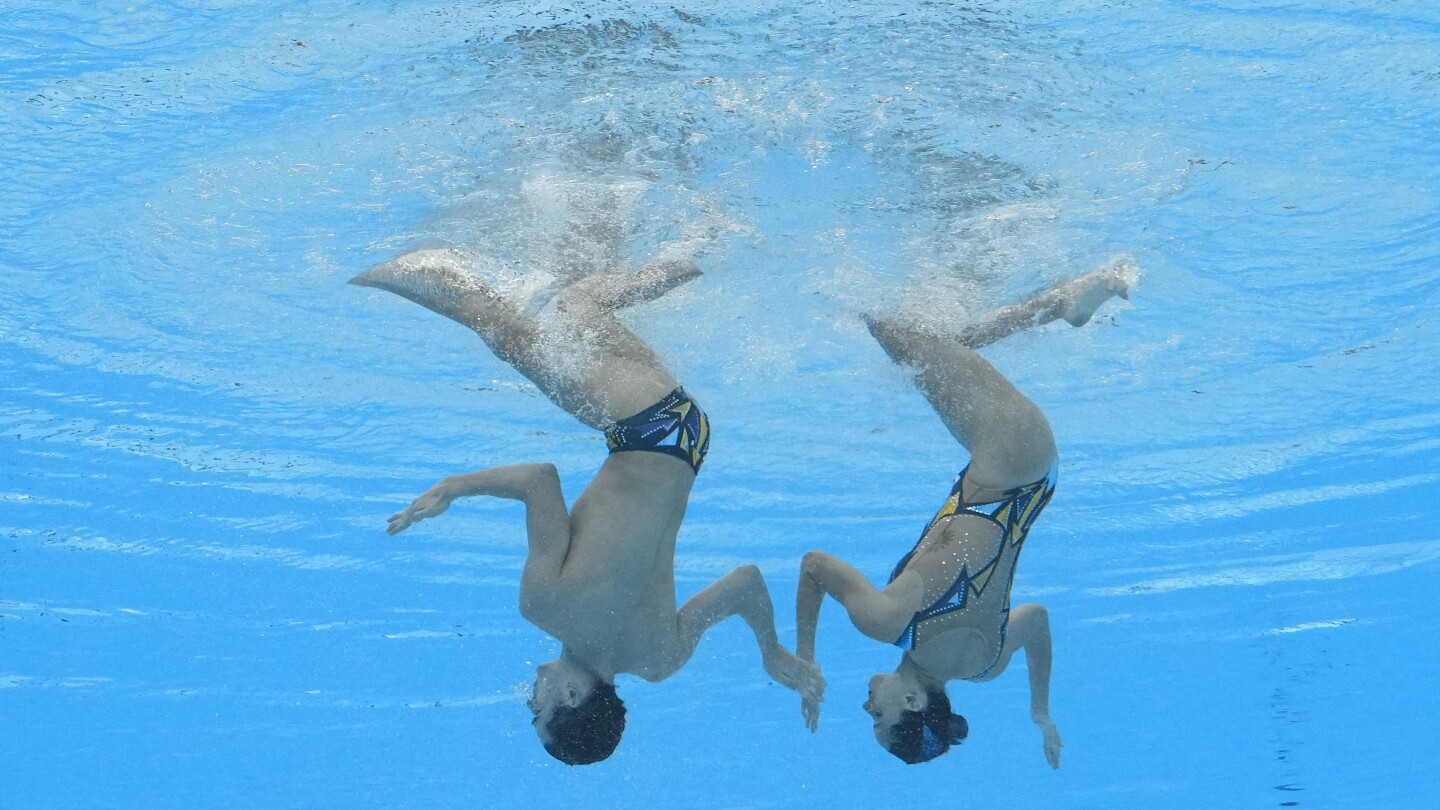 China Triumphs with Artistic Swimming and Diving Golds at World