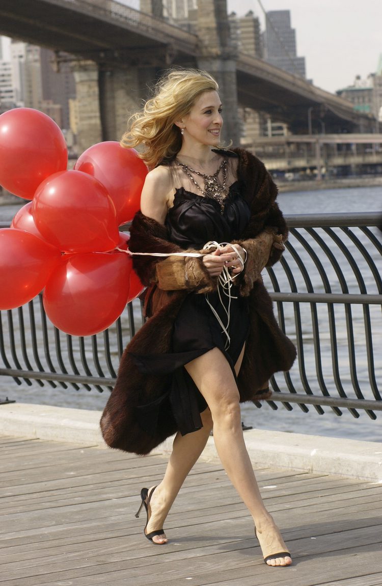 It is possible that Carrie Bradshaw is suffering from Alzheimer's disease.