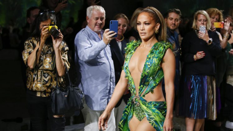 Look at the Jennifer Lopez's Internet breaking Versace Dress