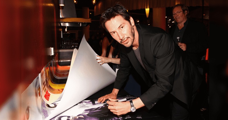 Know From Which Celebrities Keanu Reeves Asked For Autographs?