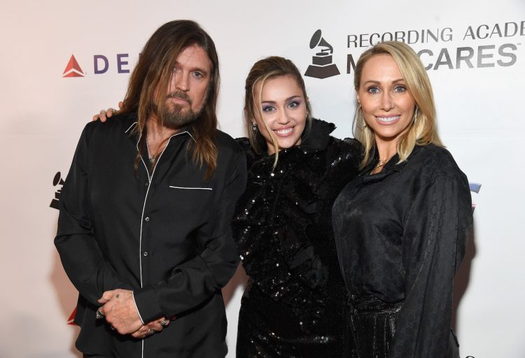 Miley Cyrus' Parents Are Divorcing After 28 Years Of Marriage