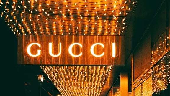 Gucci to accept Cryptocurrencies in US stores