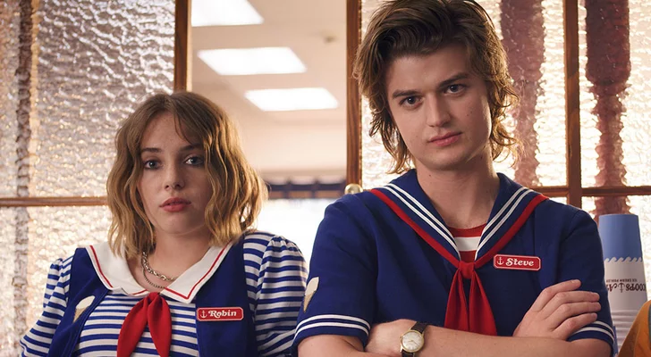 Stranger Things Scoops Ahoy Halloween Costumes