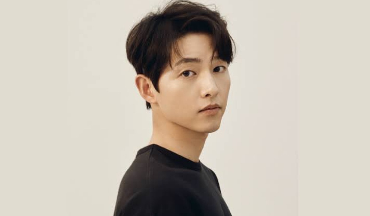 Reborn Rich Actor Song Joong Ki confirmed he is dating a British woman ...