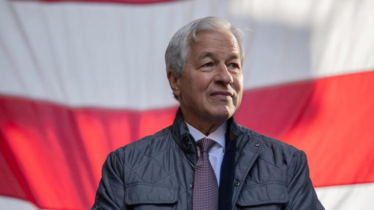 JPMorgan Chase CEO Jamie Dimon said market sentiment is improving but he remains cautious about the prospects for a soft landing. Jeenah Moon/Bloomberg via Getty Images
© Jeenah Moon/Bloomberg via Getty Images