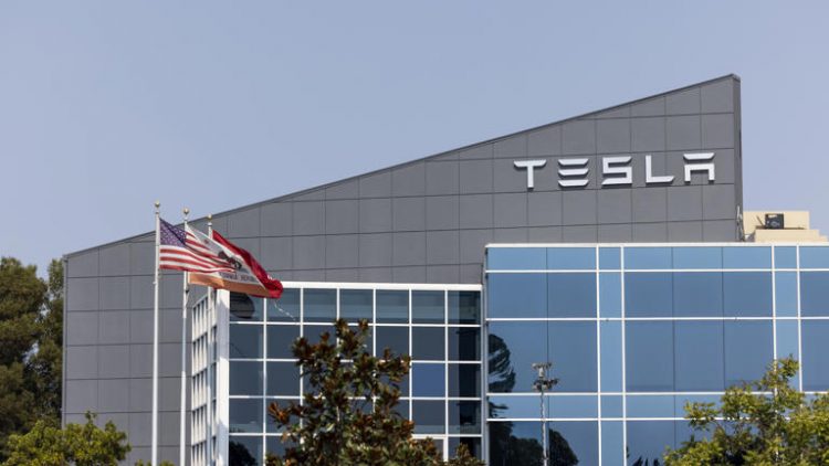 Tesla Motors in Fremont
© JasonDoiy / Getty Images