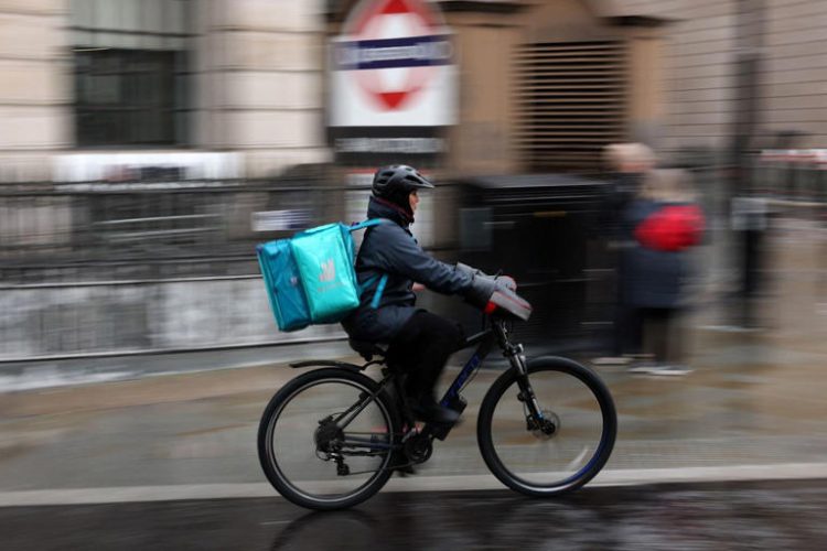 Deliveroo Guides For Higher Earnings, Positive Free Cash Flow
© Provided by The Wall Street Journal