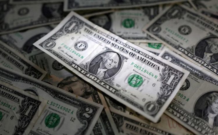 FILE PHOTO: U.S. dollar banknotes are seen in this illustration taken March 10, 2023. REUTERS/Dado Ruvic/Illustration/File Photo
© Thomson Reuters