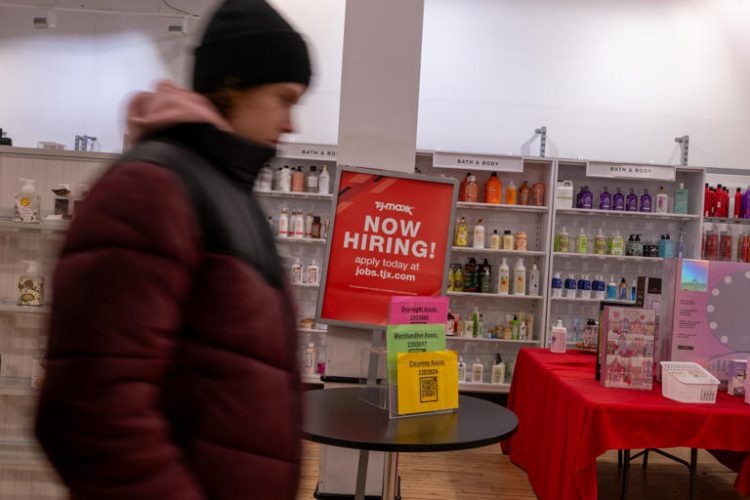 A 'now hiring' sign is displayed in a retail store in Manhattan on January 05, 2024 in New York City. In February, private employers added 140,000 and workers who changed jobs saw a jump in pay.
© Spencer Platt/Getty Images