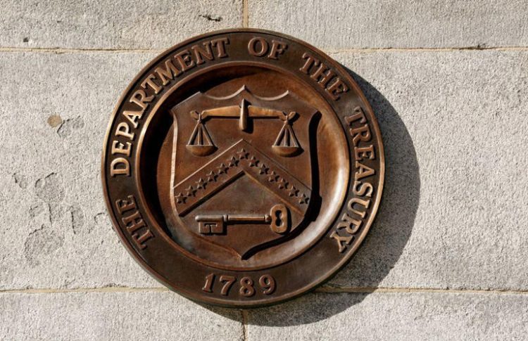 FILE PHOTO: A bronze seal for the Department of the Treasury is shown at the U.S. Treasury building in Washington, U.S., January 20, 2023. REUTERS/Kevin Lamarque/File Photo
© Thomson Reuters
