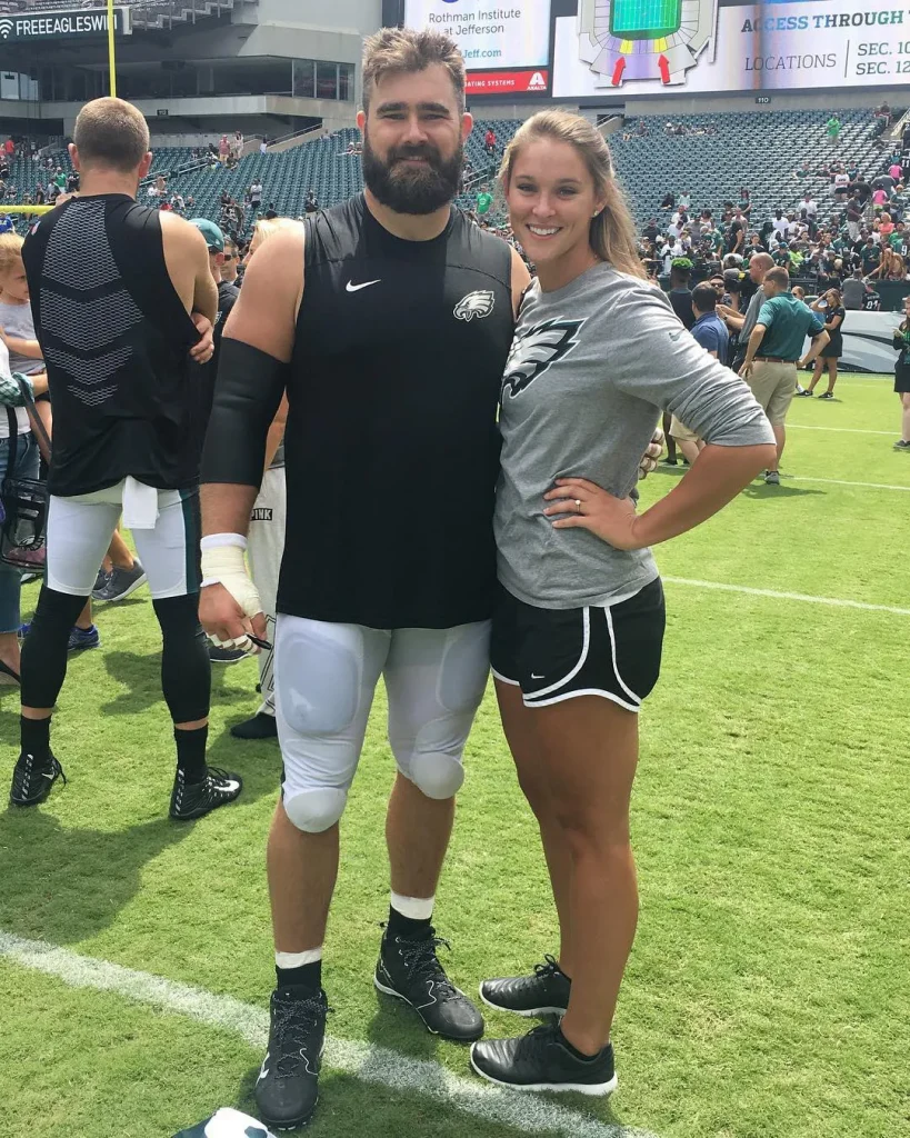 Jason Kelce and Wife LL Timeline August 2017 1