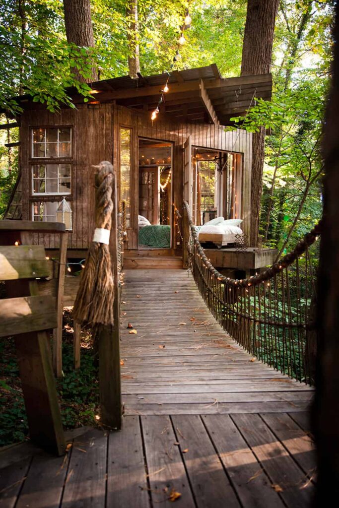 Secluded Intown Treehouse in Atlanta 22 0803020024 683x1024 1
