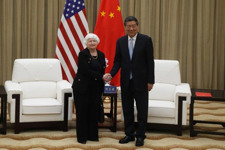 Treasury Secretary Janet Yellen shakes hands with Chinese Vice Premier He Lifeng prior to a meeting on April 6.
© Ken Ishii—Pool/Getty Images