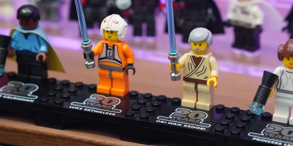 LEGO Star Wars 25th anniversary lead