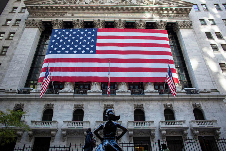 Memorial Day 2024 Is the Stock Market Open or Closed Today? The UBJ
