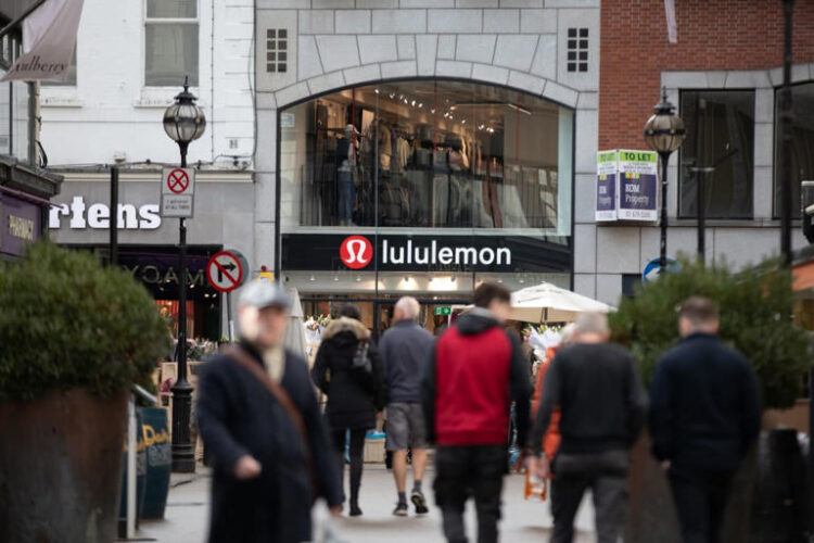 Lululemon’s Coming Earnings Prompt Investor Jitters