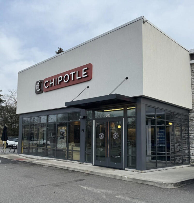 The Chipotle Mexican Grill located at 30 Salem Tpke in Norwich.