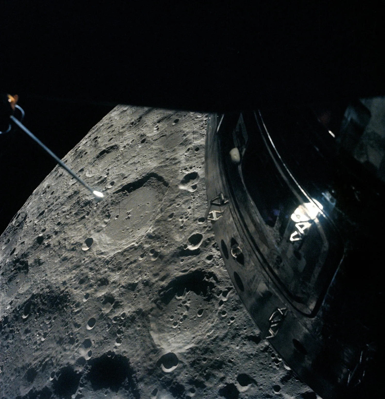 Apollo13 passing Moon NASA