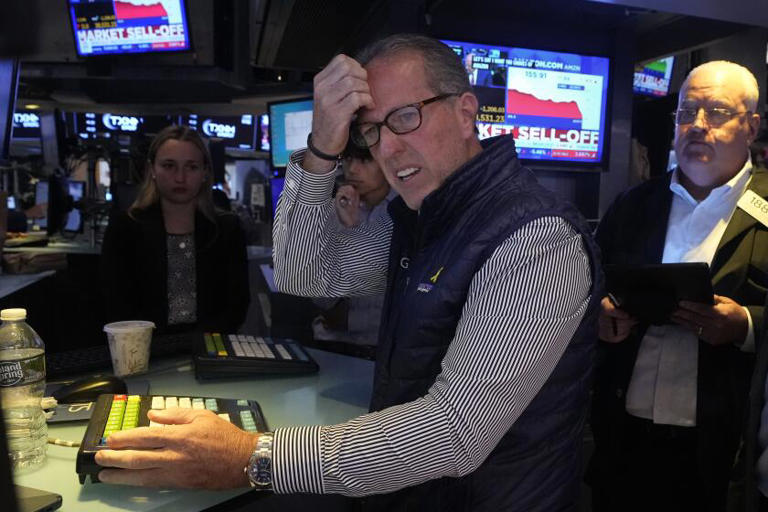 Wall Street's Worst Day Since 2022 Dow Sinks 1,000 Points The UBJ