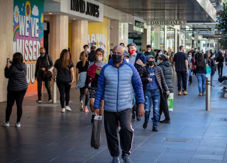 Australian Consumer Confidence Falls to Fresh Low