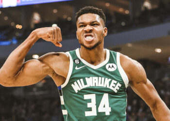 NBA Giannis Antetokounmpo